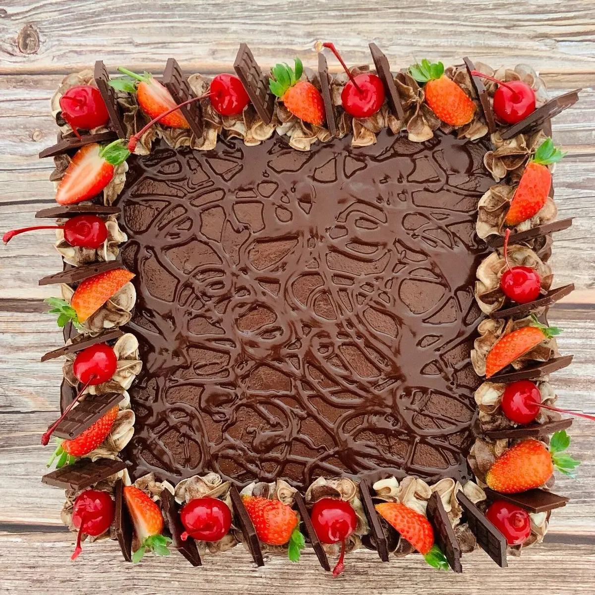 Birthday cake by Fainaz Milhan, 2021