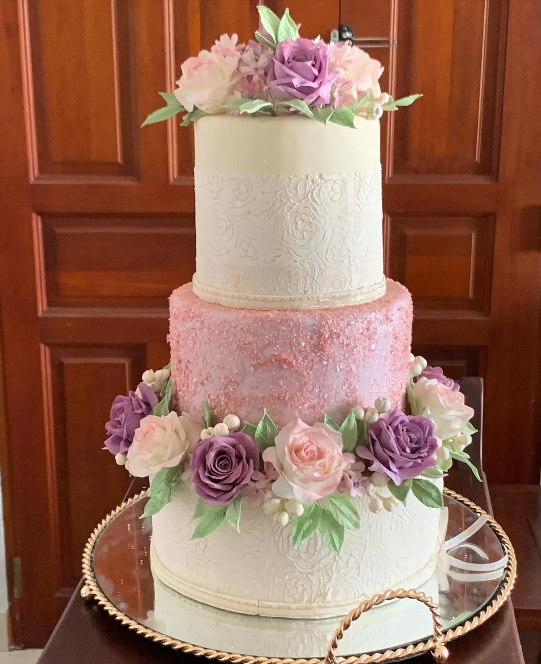 Wedding or engagement cake by Fainaz Milhan, 2022