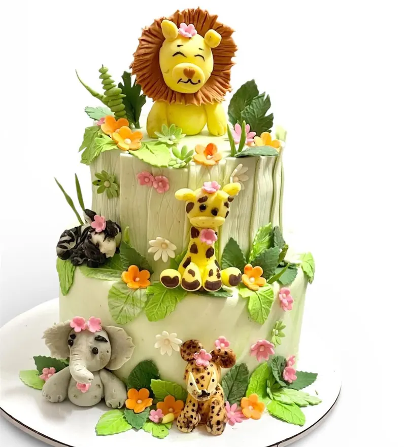 From a past Celebration Cakes Class